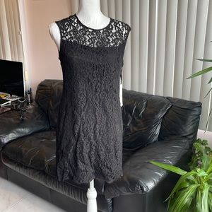 NWT Calvin Klein mini sleeveless lace black dress size 10